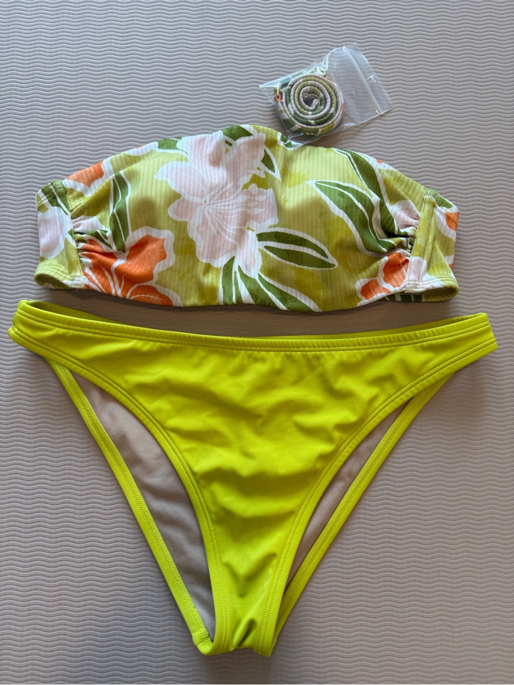 Shade & Shore White Floral-Trim Bandeau Top with Neon Yellow Bottom